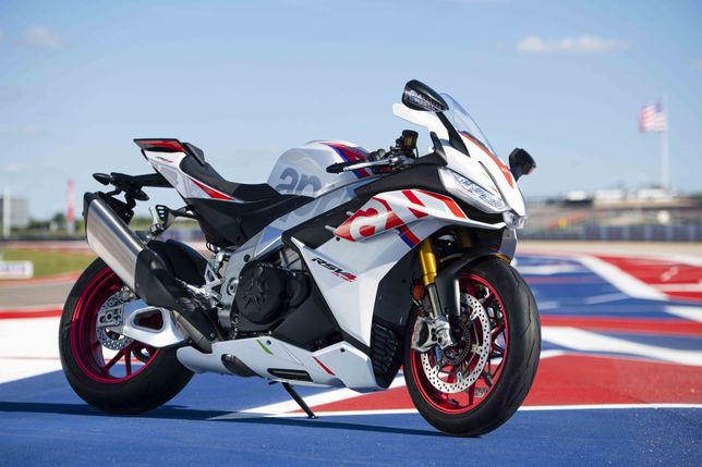 Aprilia RSV4 Factory