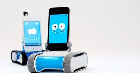 Gadżet dnia: Romo. Robot, którego podłączysz do smartfona [wideo]