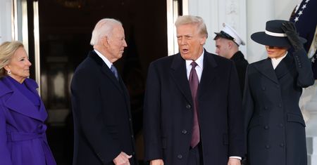 Trump odebrał Bidenowi uprawnienia. "Natychmiast cofamy poświadczenia"