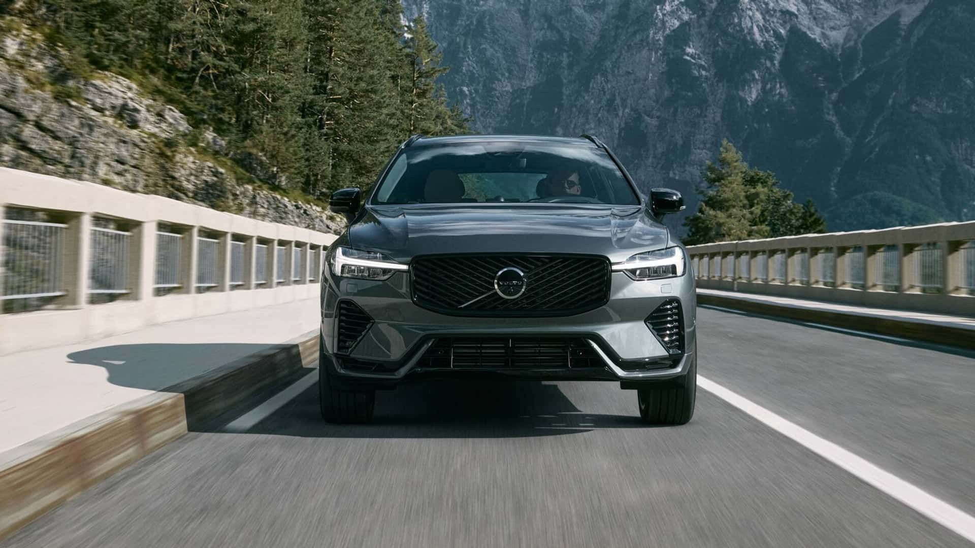 Volvo XC60 2025