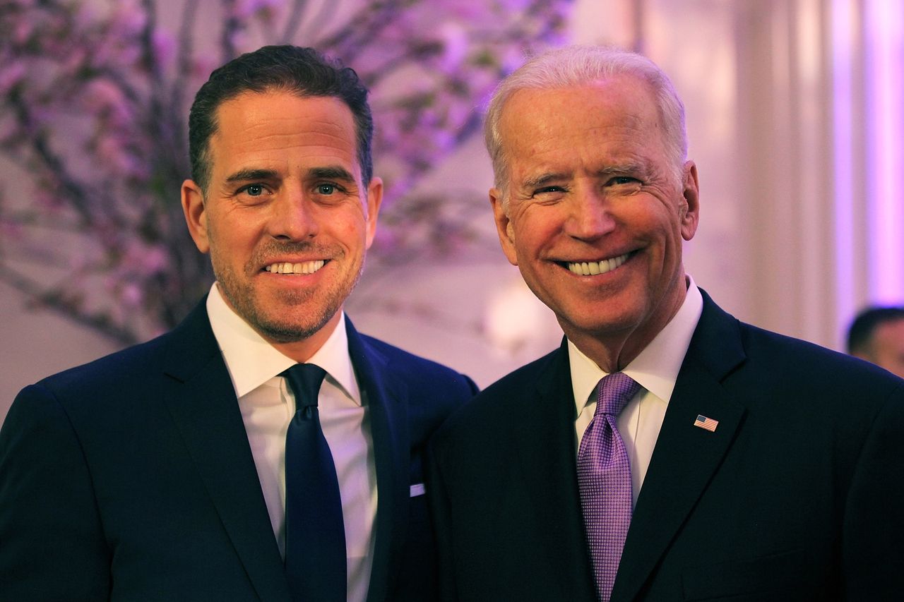 Hunter i Joe Bidenowie