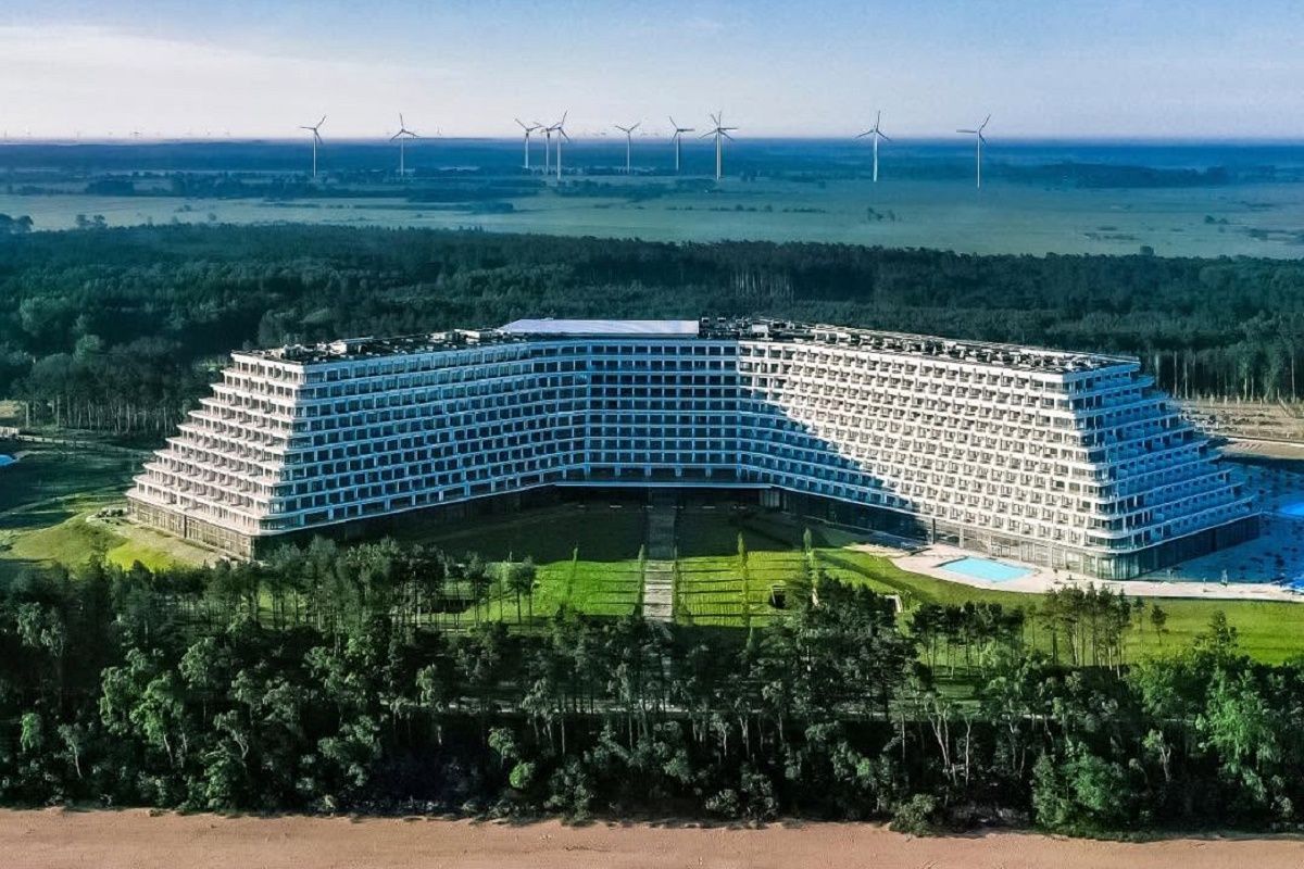 Hotel Gołębiewski w Pobierowie już działa. Niemcy nie mogą uwierzyć