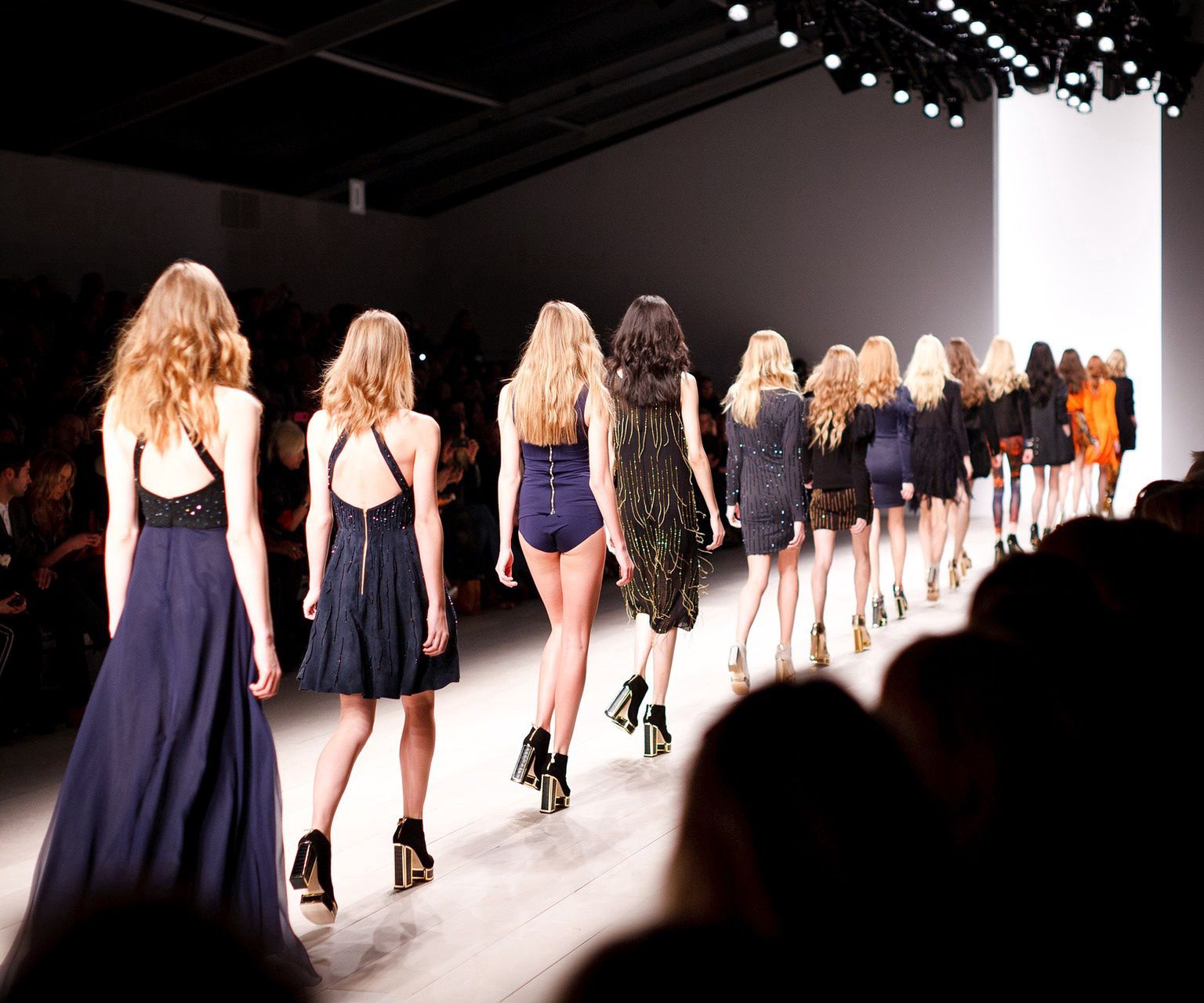 Na rynku właśnie ukazała się książka "Moda na modelkę. Prawdziwe oblicze świata modelingu"