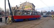 Tramwaj uderzył w słup. Trzy osoby ranne