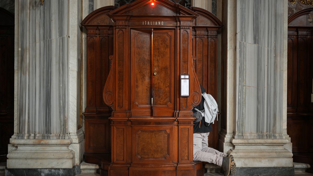 Noc konfesjonałów w ponad 100 kościołach w Polsce