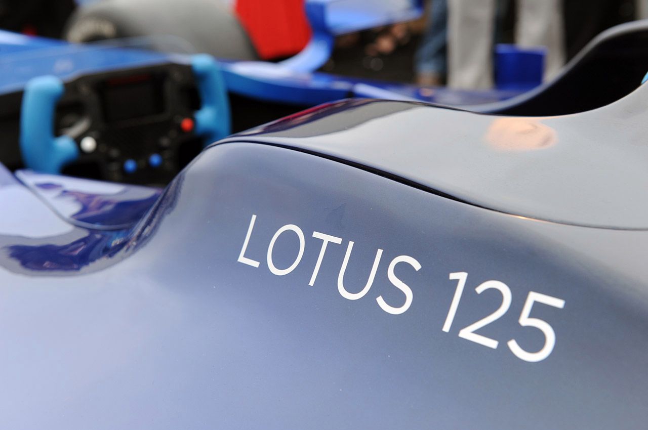 15lotusexos125live