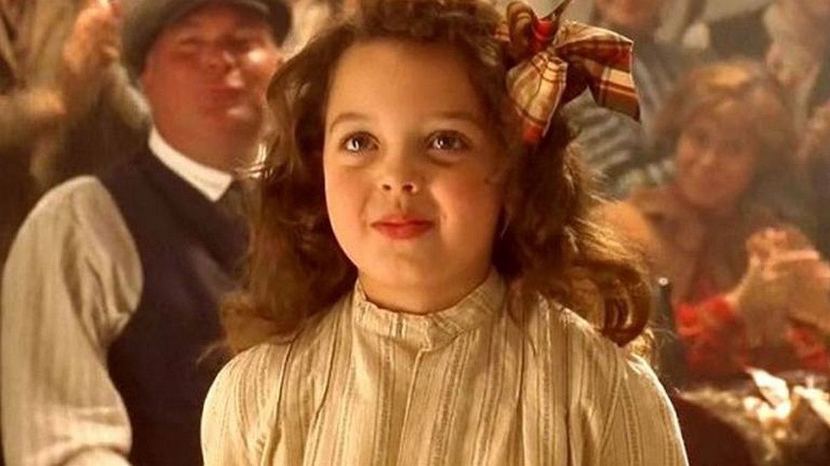 Alex Owens-Sarno w filmie "Titanic". Miała wtedy osiem lat
