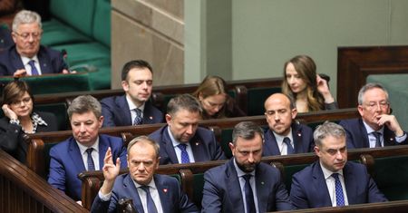 Rząd zastawił na siebie sidła. "To niejedyne obietnice, które zostaną złamane" [OPINIA]
