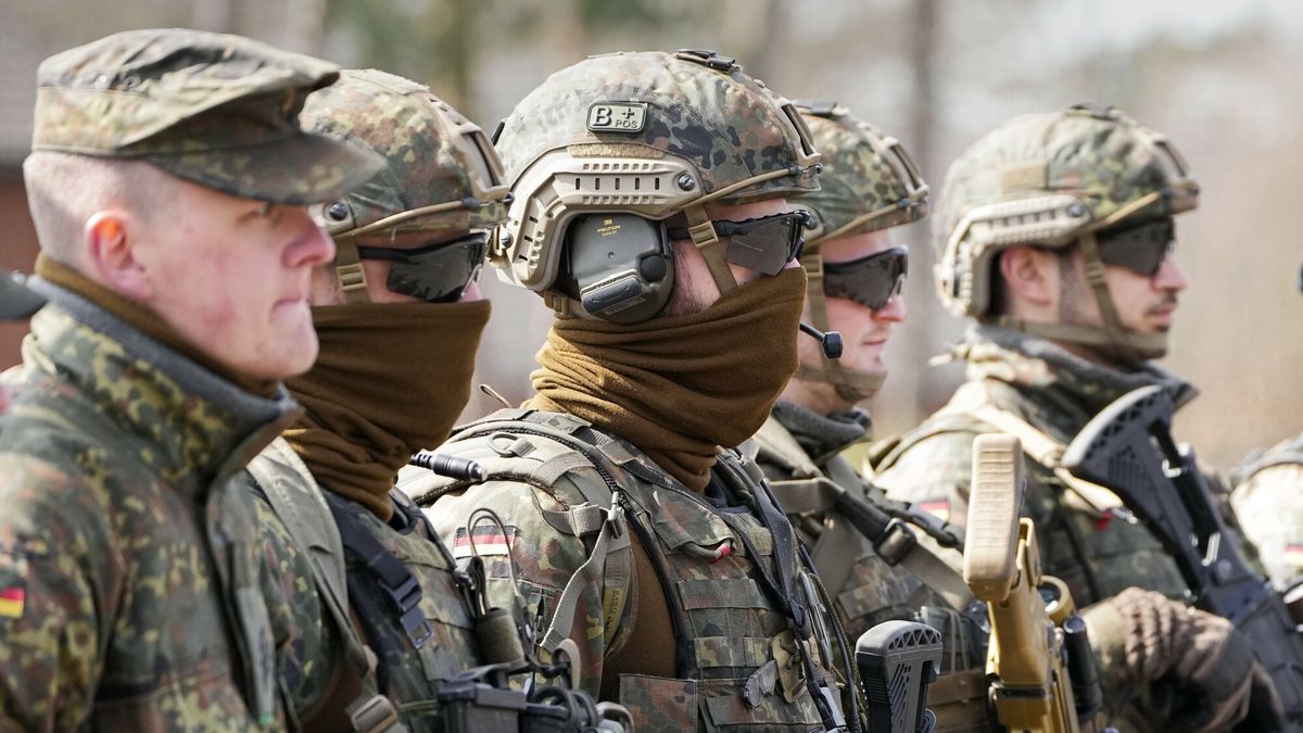 Niemieccy żołnierze. Zdjęcie ilustracyjne