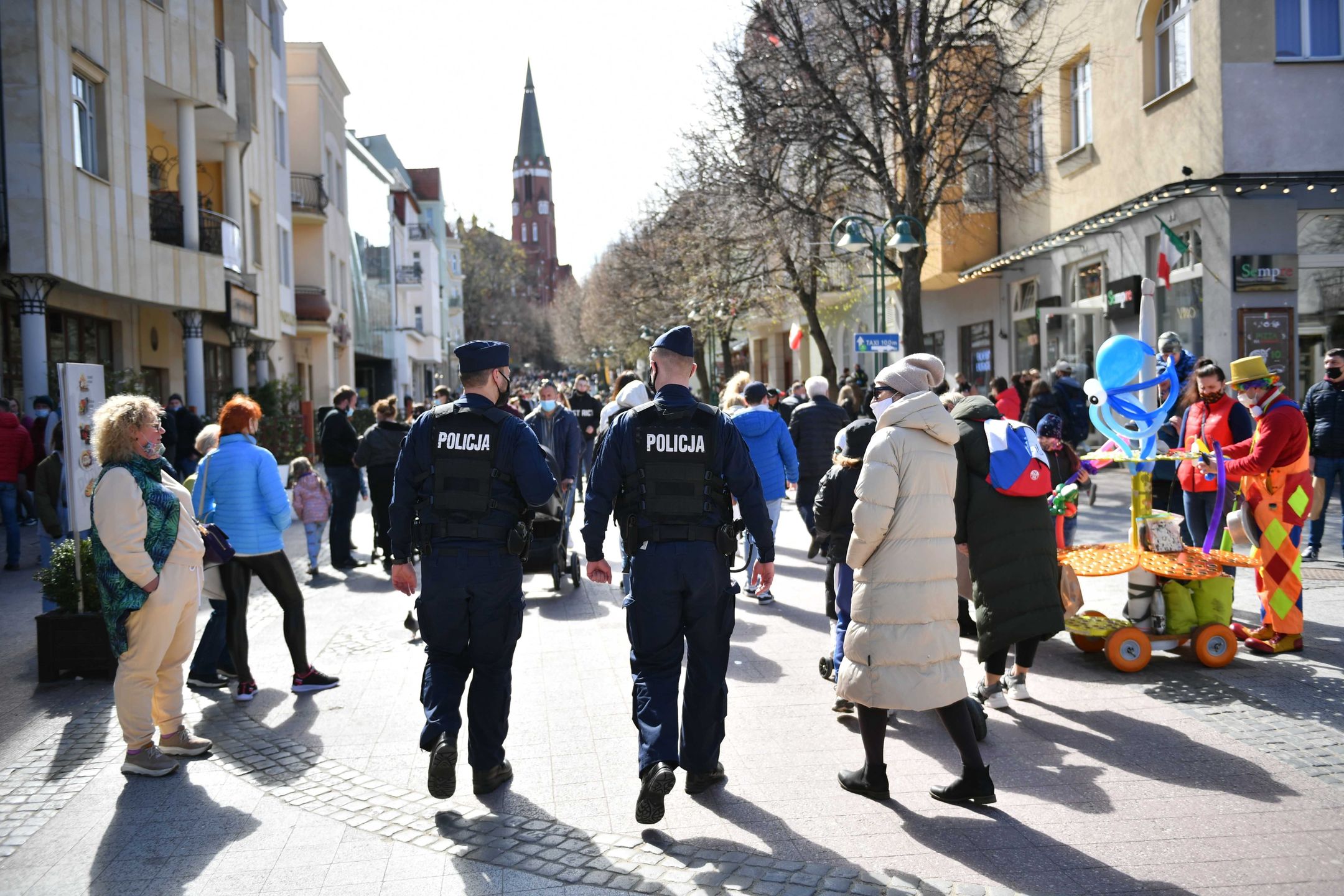 Majówka. Tłumy w Sopocie