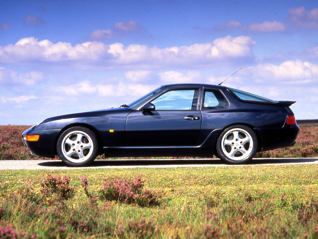 Porsche 968 2