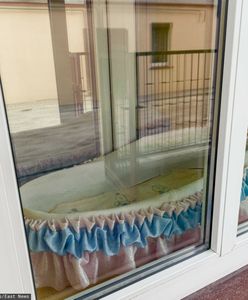 Matka zostawiła dziecko w "oknie życia". Wrócił po nie ojciec