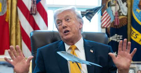Trump rozważa wyjście z NATO. Tak odpowiedział