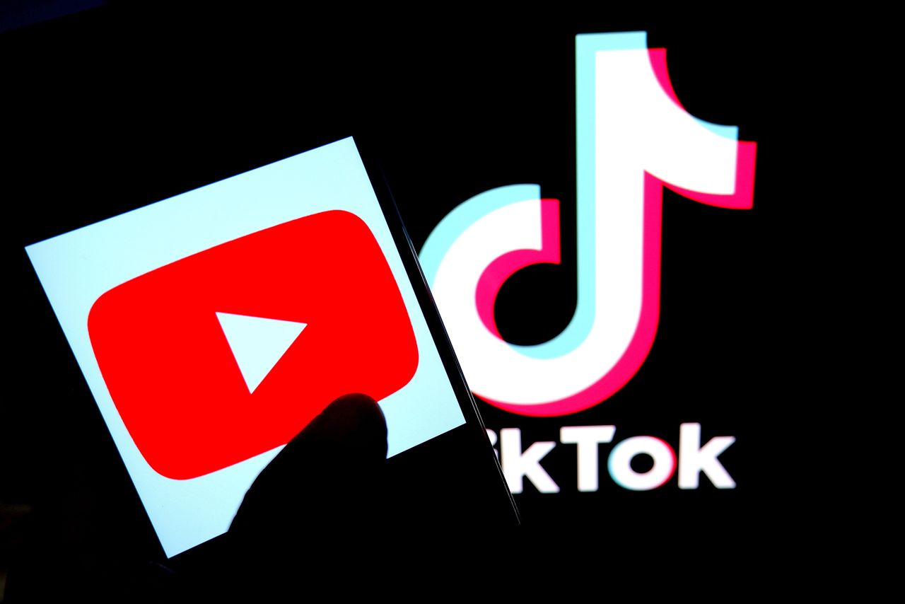Logo YouTube'a i TikToka