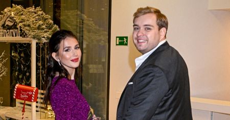 Roksana Węgiel pochwaliła się romantycznymi kadrami z Kevinem Mglejem. 27-latek zaprezentował OBRĄCZKĘ ŚLUBNĄ? (FOTO)