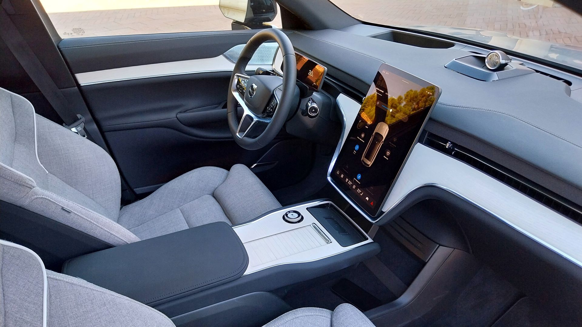 Volvo EX90