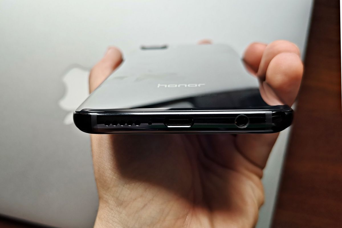 Honor 10 – test smartfonu, który bardzo chce być flagowcem dla mas 7