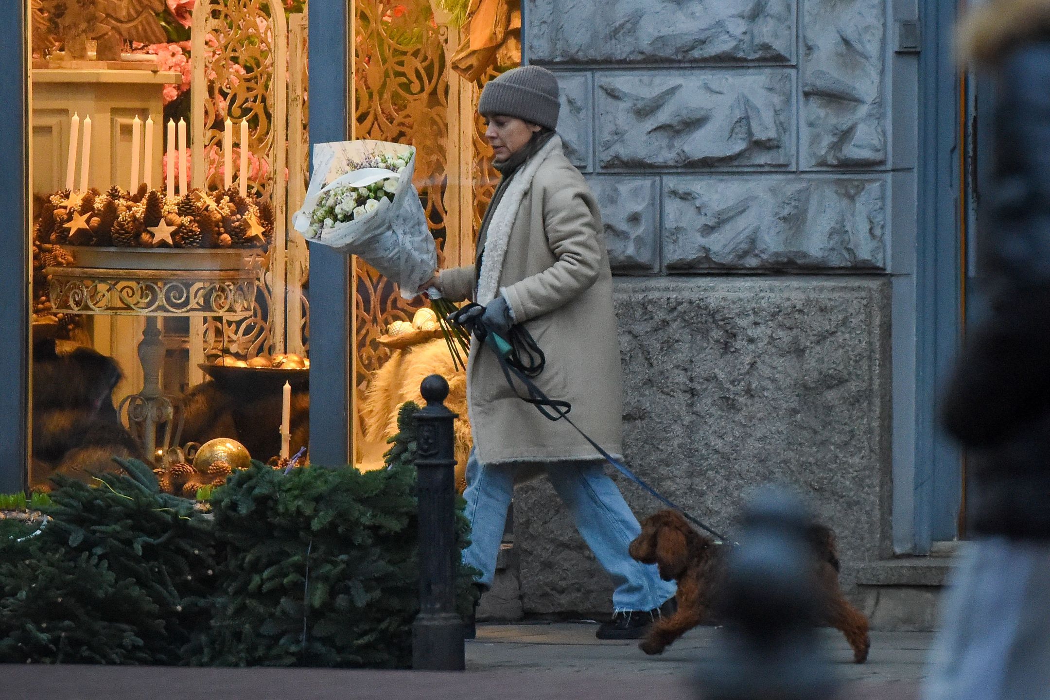 Anna Mucha w kwiaciarni