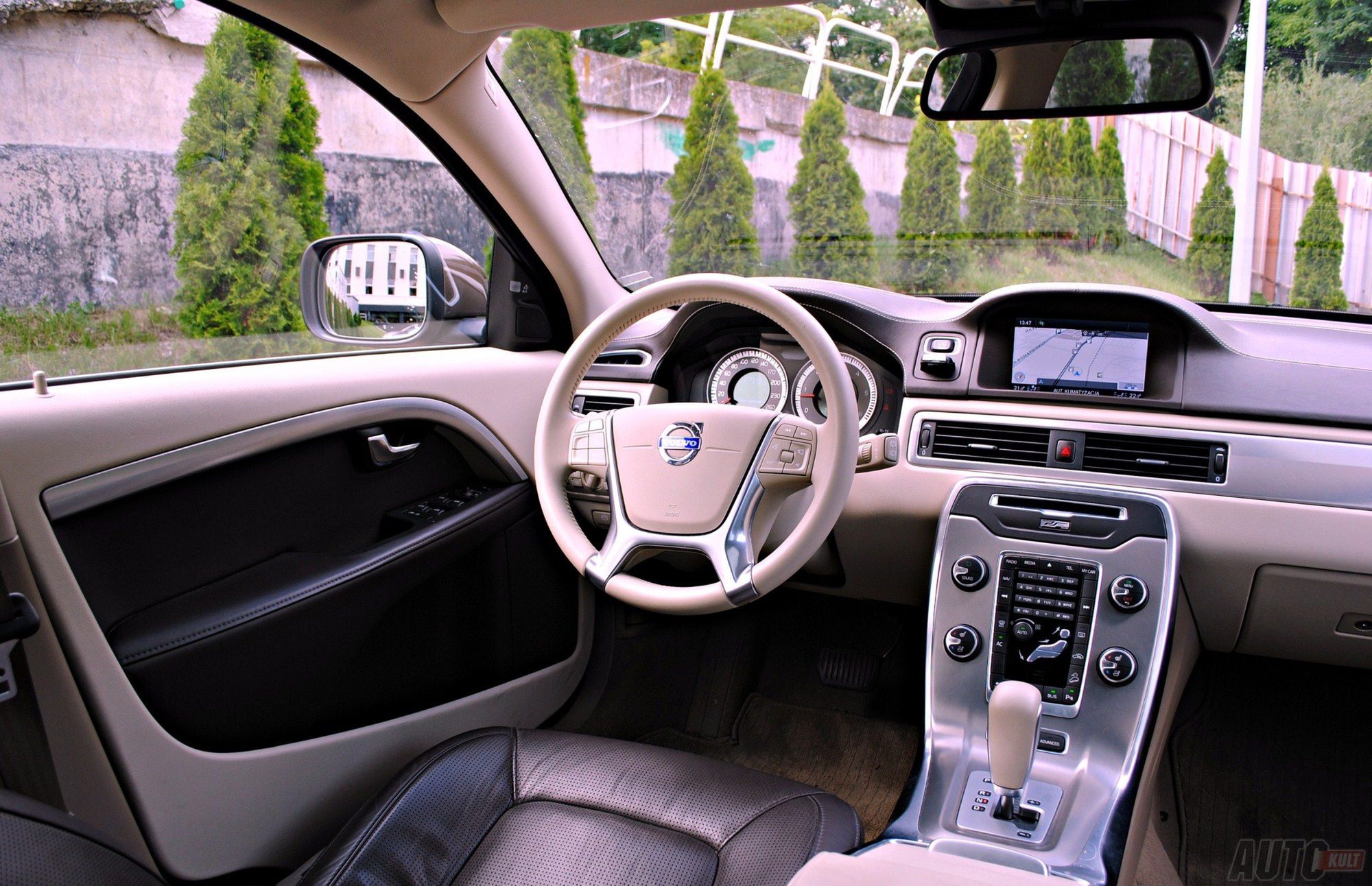 Volvo XC70