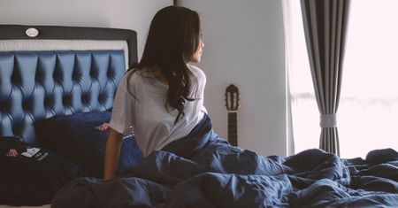 Jak wybrać idealne łóżko do każdej sypialni? Od małych mieszkań po przestronne domy