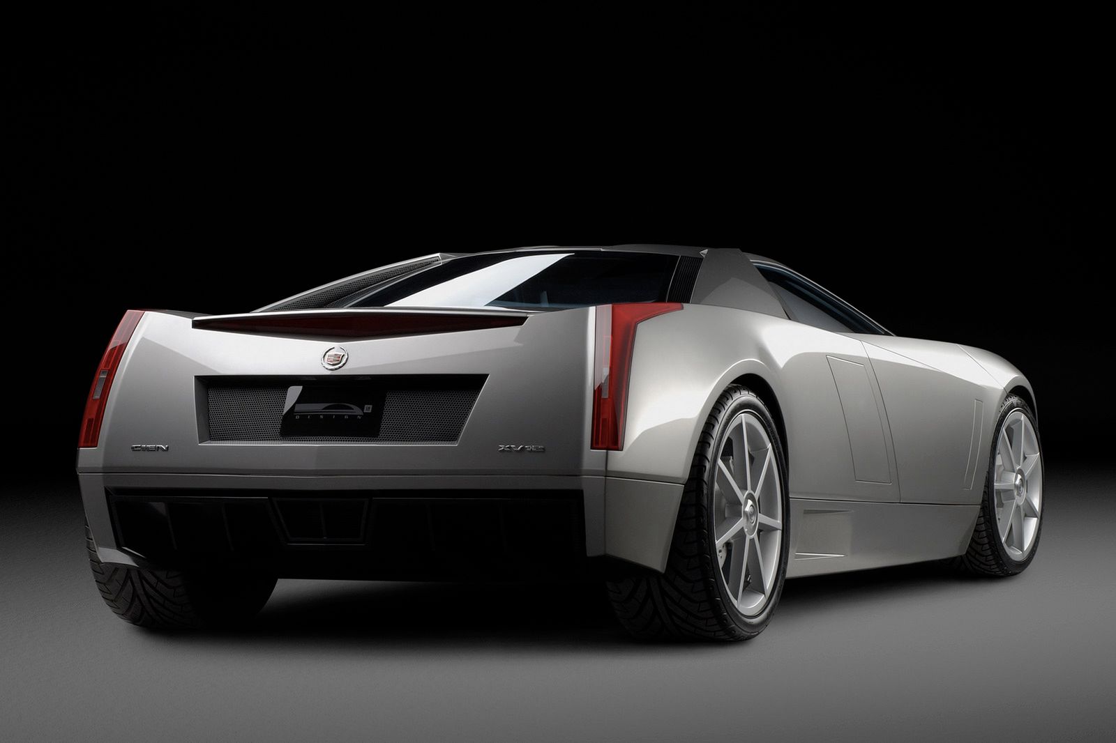 Cadillac Cien (2002)