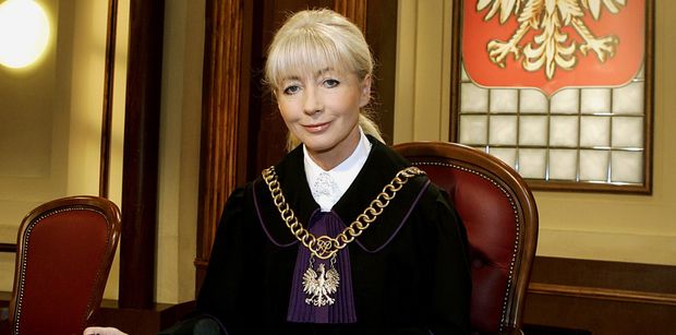 72-letnia Anna Maria Wesołowska zadała szyku na premierze. Tak dziś wygląda najsłynniejsza sędzia w Polsce (ZDJĘCIA)