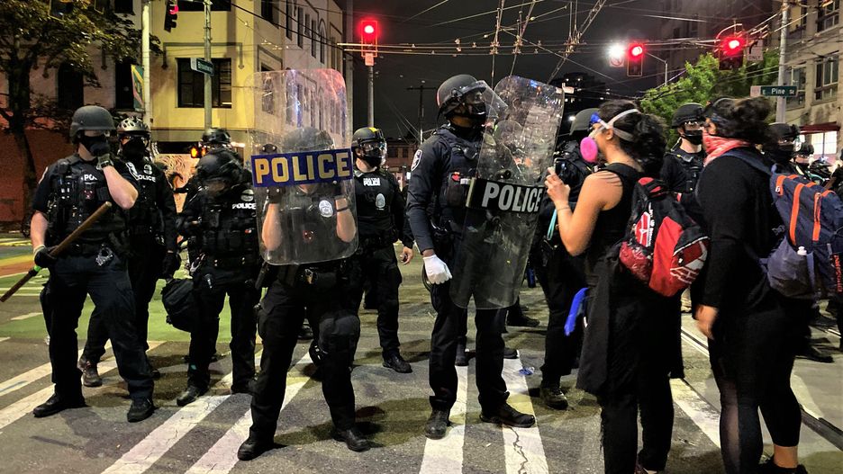 USA. Demonstranci obalili pomnik Krzysztofa Kolumba