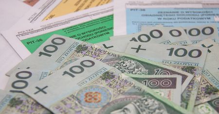 Mija czas na rozliczenie podatku ze skarbówką
