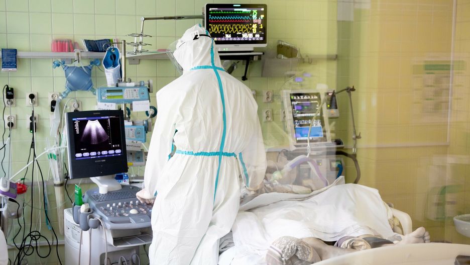 Koronawirus trawi Niemcy. "Liczby pędzą w górę"