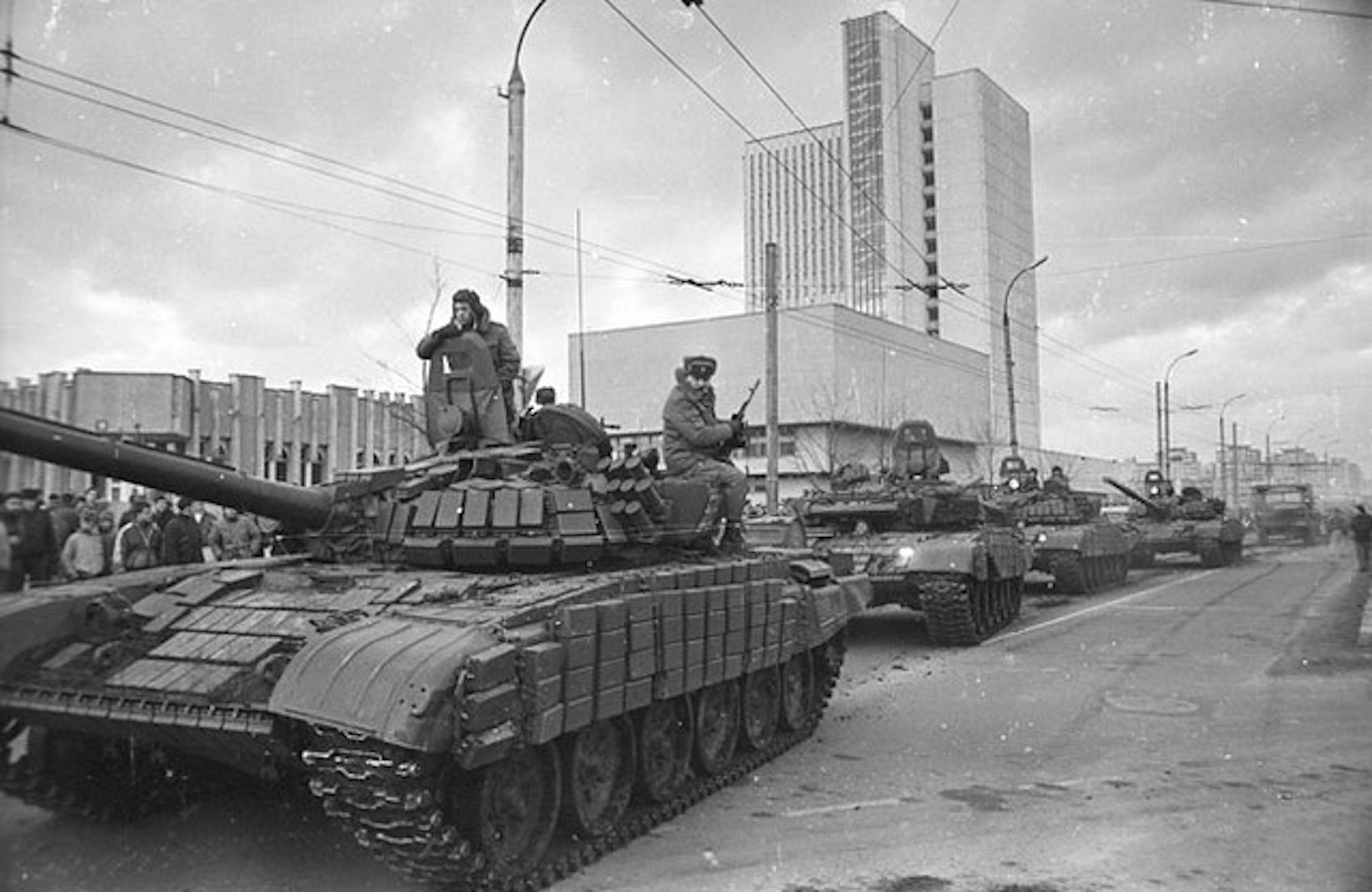 Rosyjskie czołgi na Litwie w 1991 r.