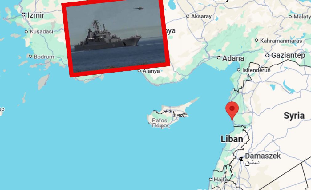 Russian ships stranded off Syrian coast amid new regime shift