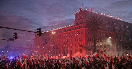 Warszawa. Winnicki o decyzji Trzaskowskiego ws. Marszu Niepodległości: zrobił z siebie idiotę