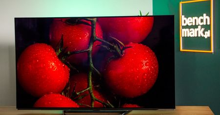 Recenzja telewizora OLED Hisense A85H. Opłacalny OLED do sportu?