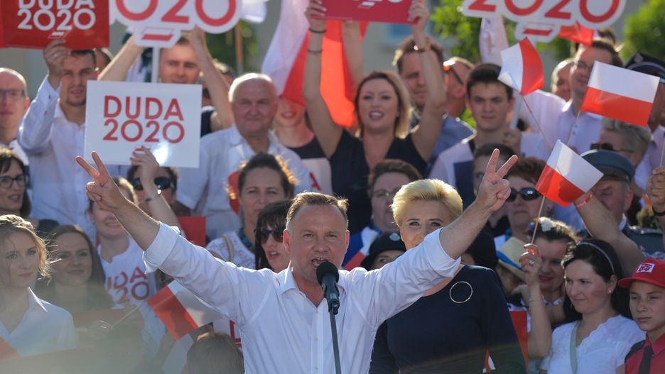 Wybory prezydenckie 2020. Andrzej Duda na ostatnim wiecu wyborczym. "Bierzemy sprawę w swoje ręce"