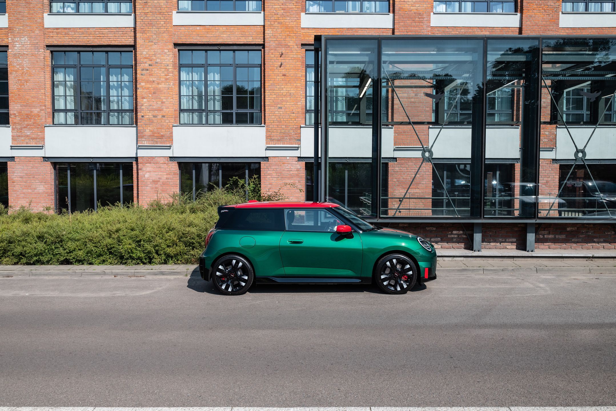 Mini John Cooper Works E