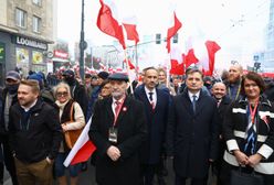 Politycy na marszu. Ziobro i Macierewicz na czele grupy