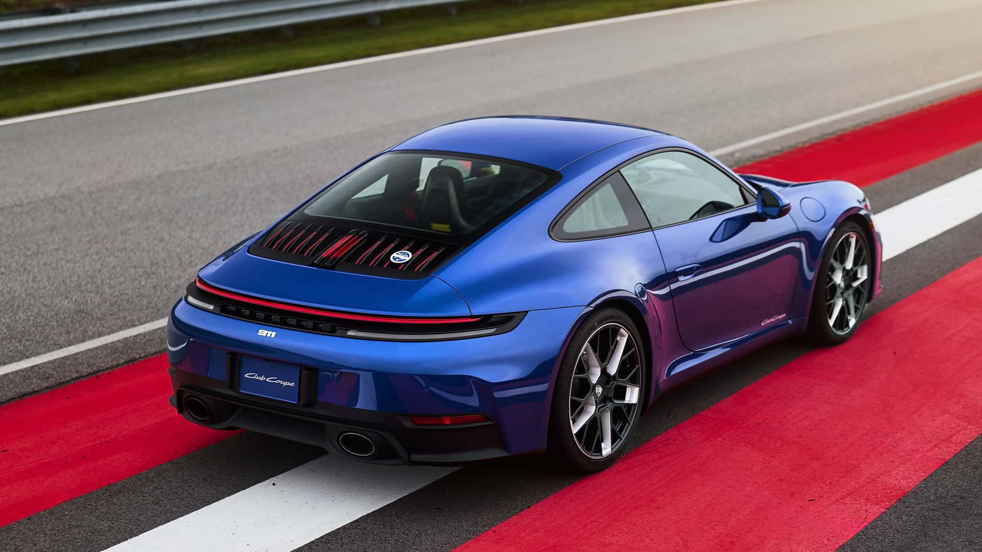 Porsche 911 Carrera T Club Coupe