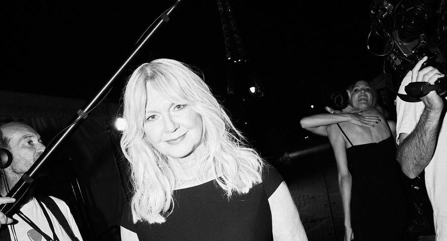 Polski akcent pod wieżą Eiffla. Grażyna Torbicka ponownie na wybiegu L'oreal Paris