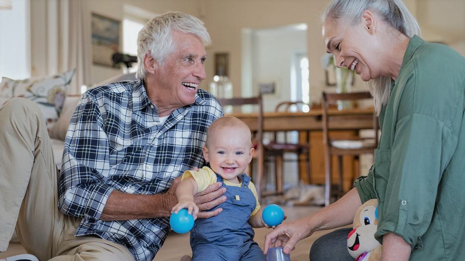 Czeka cię wyjście z domu? Przygotuj dziadkom niezbędnik do opieki nad swoim szkrabem!