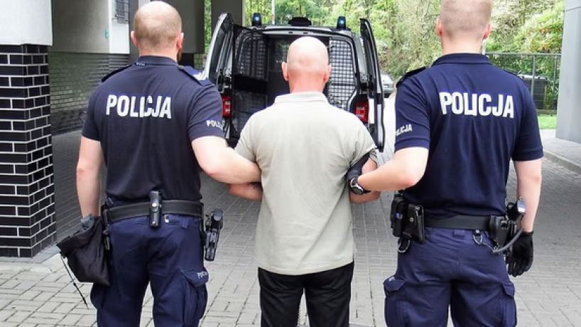 Rafałowi Z., który usłyszał zarzut podwójnego zabójstwa, grozi dożywocie