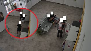 Oburzające! Nastolatkowie nagrani w poczekalni dworca