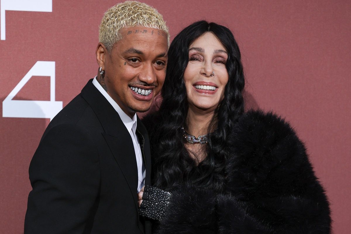 Jest 40 lat starsza. Cher komentuje nowy związek