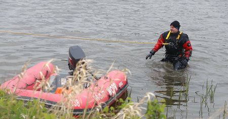19-latek świętował zakończenie matur. Zniknął pod wodą