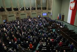 Posłowie wstali z ław. Uczcili pamięć Barbary Skrzypek
