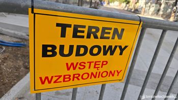 Koniec prac na 3 Maja jeszcze w październiku? Zajrzeliśmy na budowę [ZDJĘCIA]