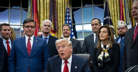 Kruche poparcie Trumpa. Amerykanie są niezadowoleni z jego rządów