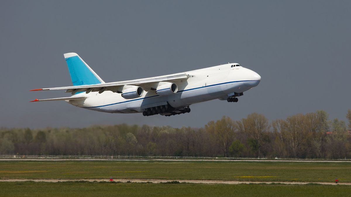 An-124 to jeden z największych samolotów świata