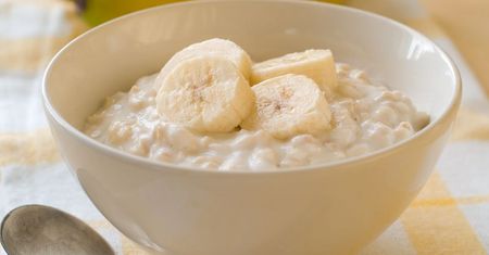 Dlaczego nie należy jeść banana na śniadanie?