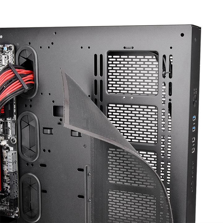 Thermaltake Core P5 Tempered Glass Edition: komputer jak dzieło sztuki. Szklana obudowa do zawieszenia na ścianie 14