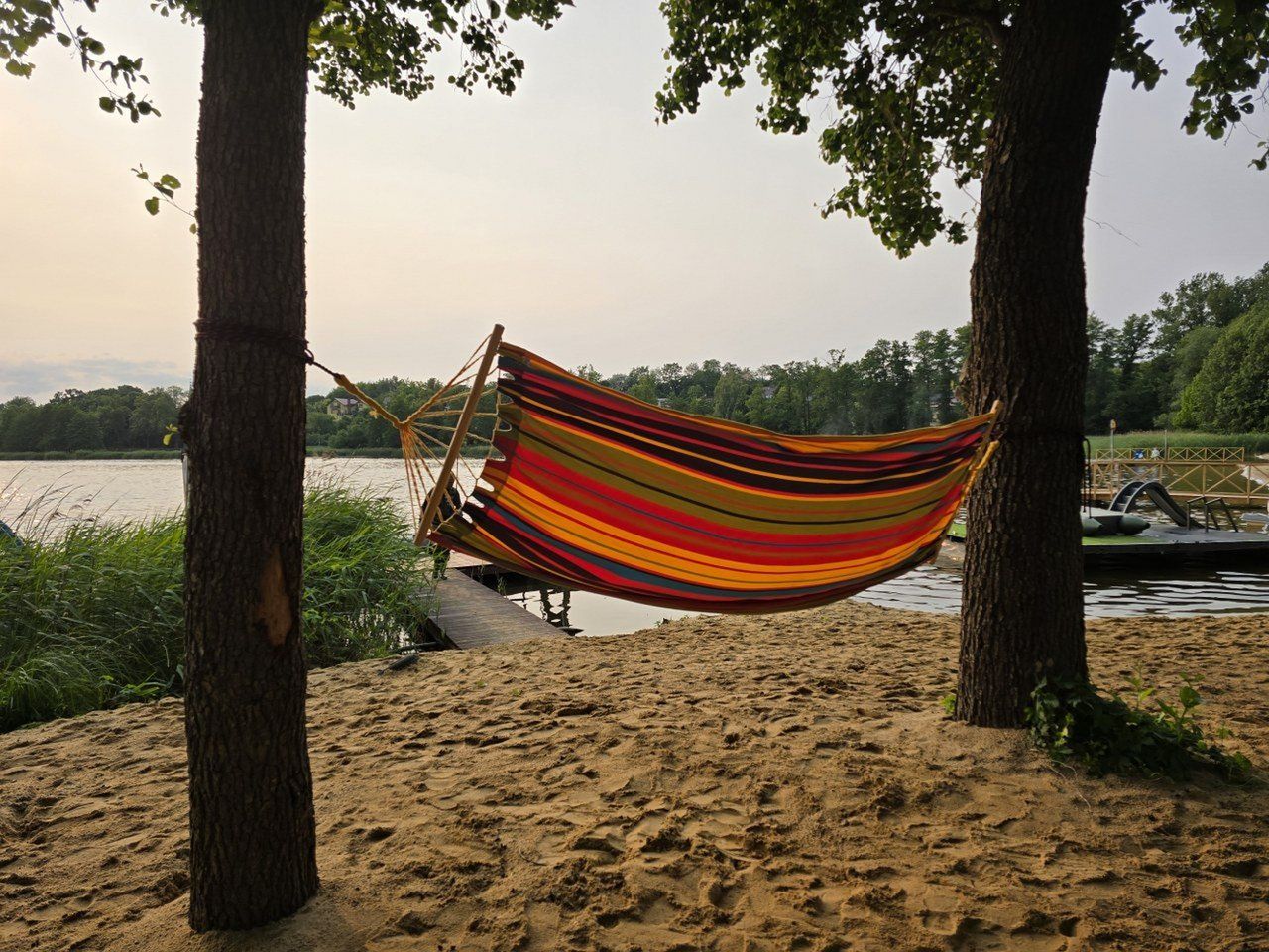 Kolejne nowości pojawiły się na plaży głównej nad Jeziorem Łoniewskim w Osiecznej